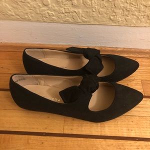 Chinese Laundry Black Flat Shoes 8.5